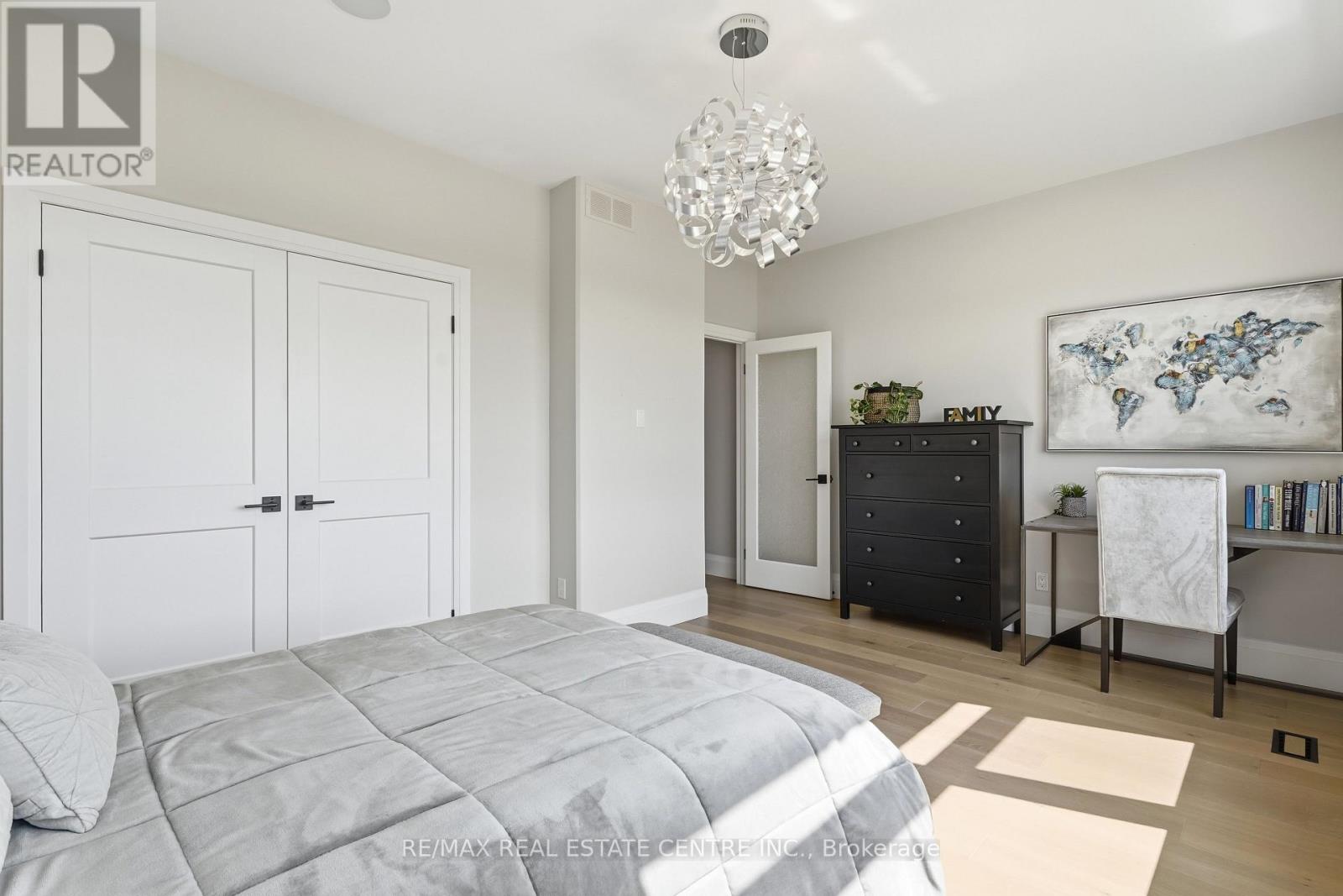 7 - 670 Bishopsgate Road Property Photo 32