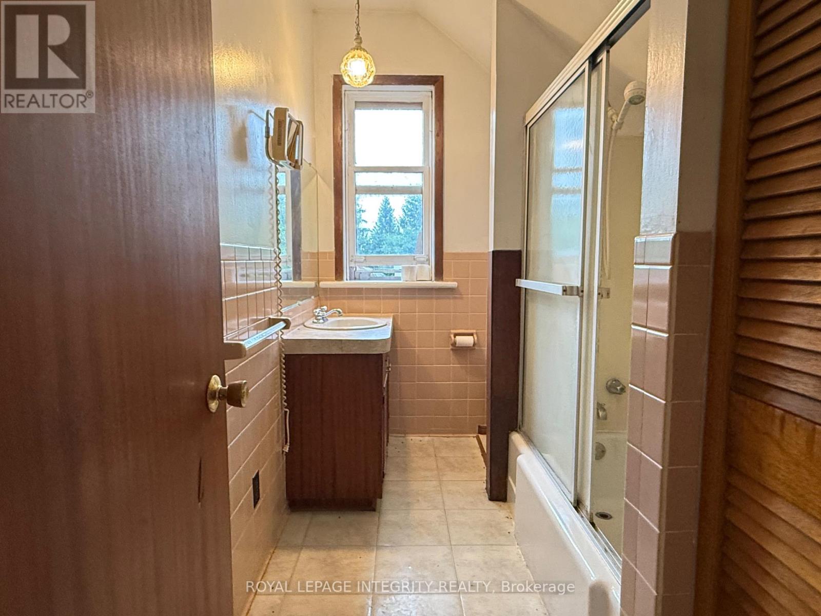 6417 Bowrin Road Property Photo 16