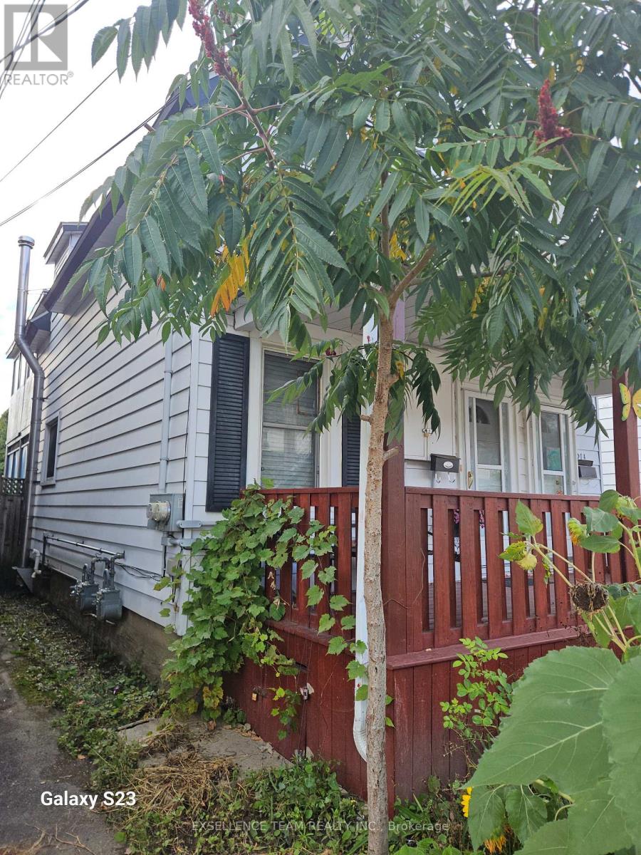 21 Arthur Street Property Photo 4