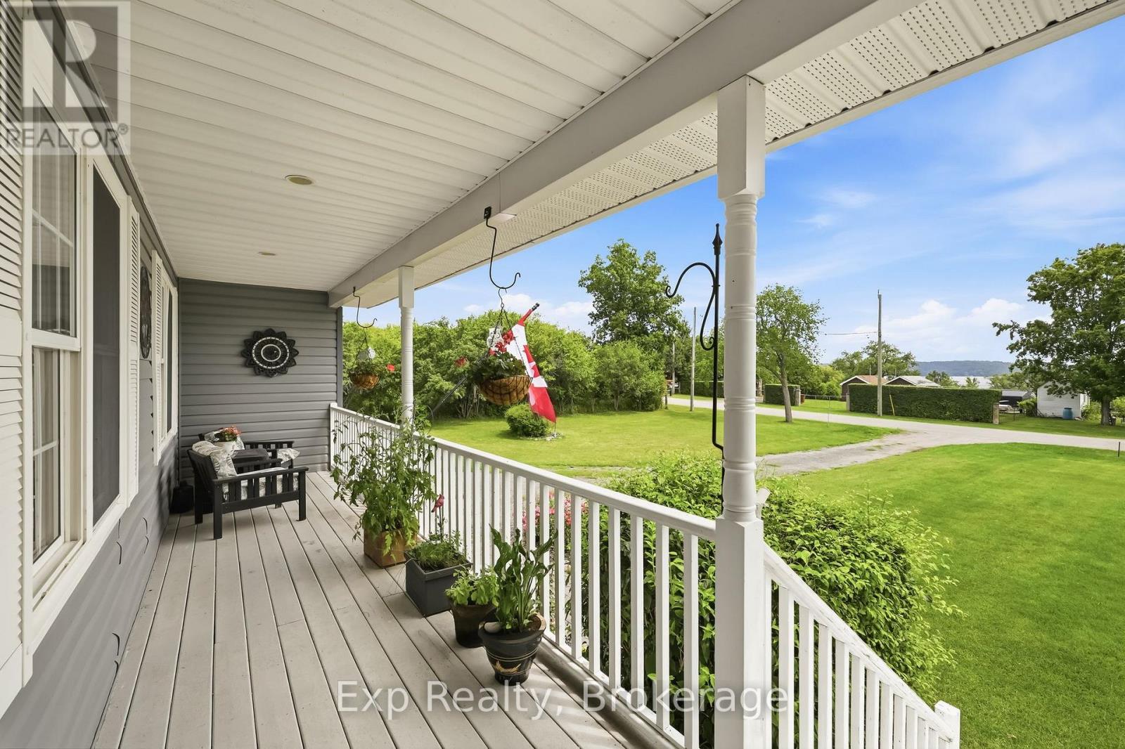 7402 Byers Road Property Photo 6
