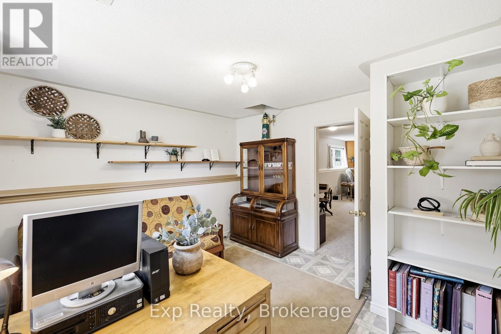 7402 Byers Road Property Photo 33