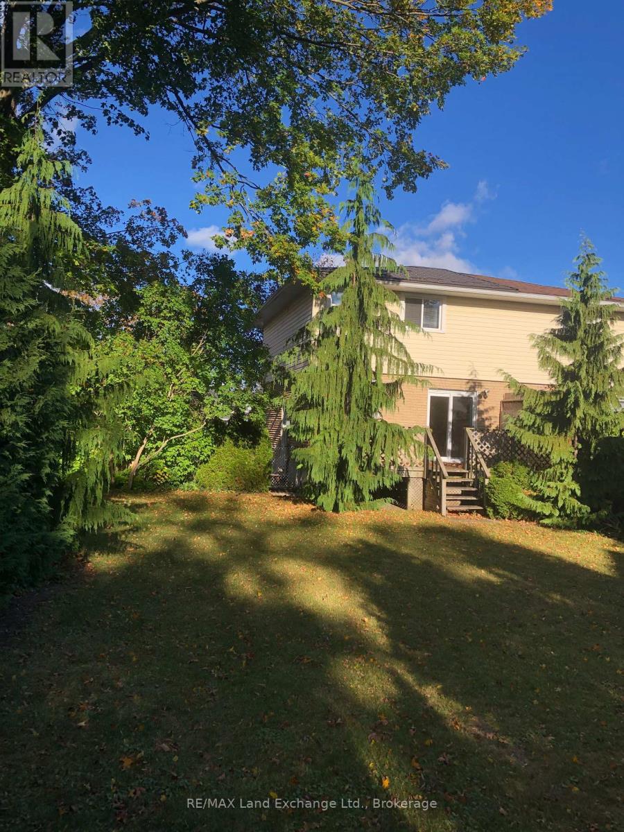 1079 Huron Terrace Property Photo 30