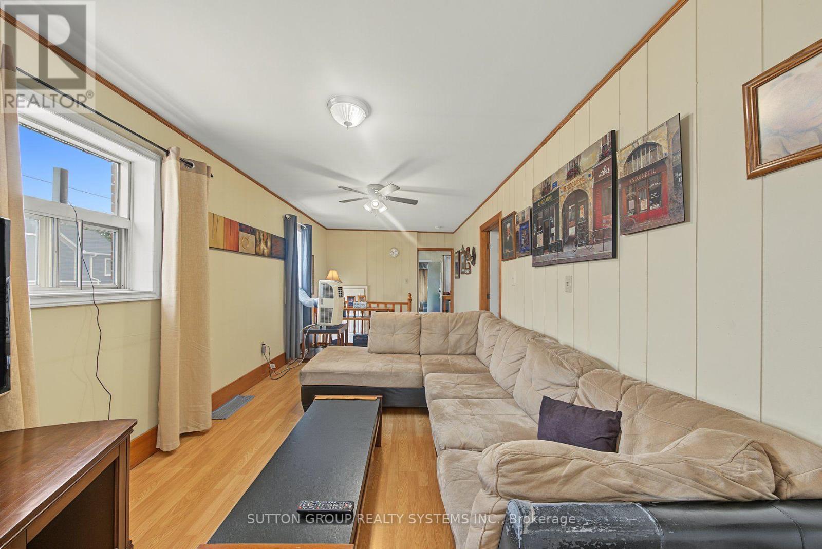 5075 Bridge Street Property Photo 21