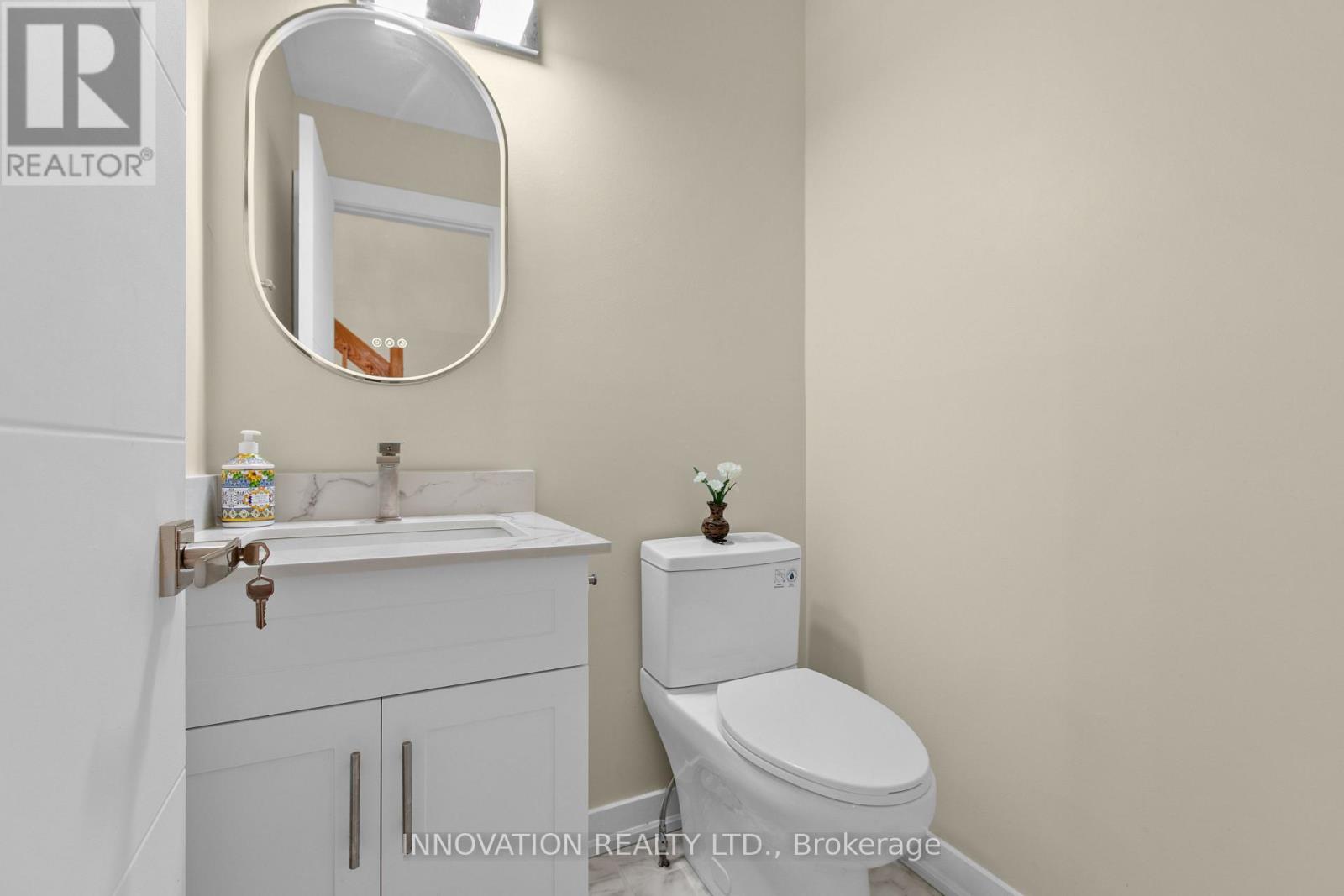 2 Hackett Street Property Photo 18