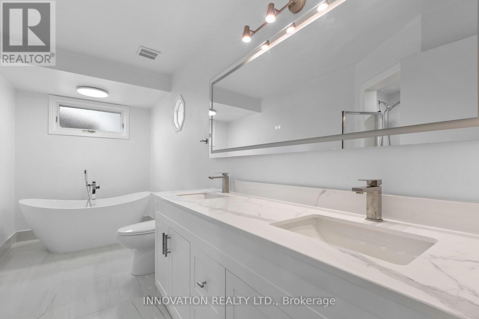 2 Hackett Street Property Photo 21