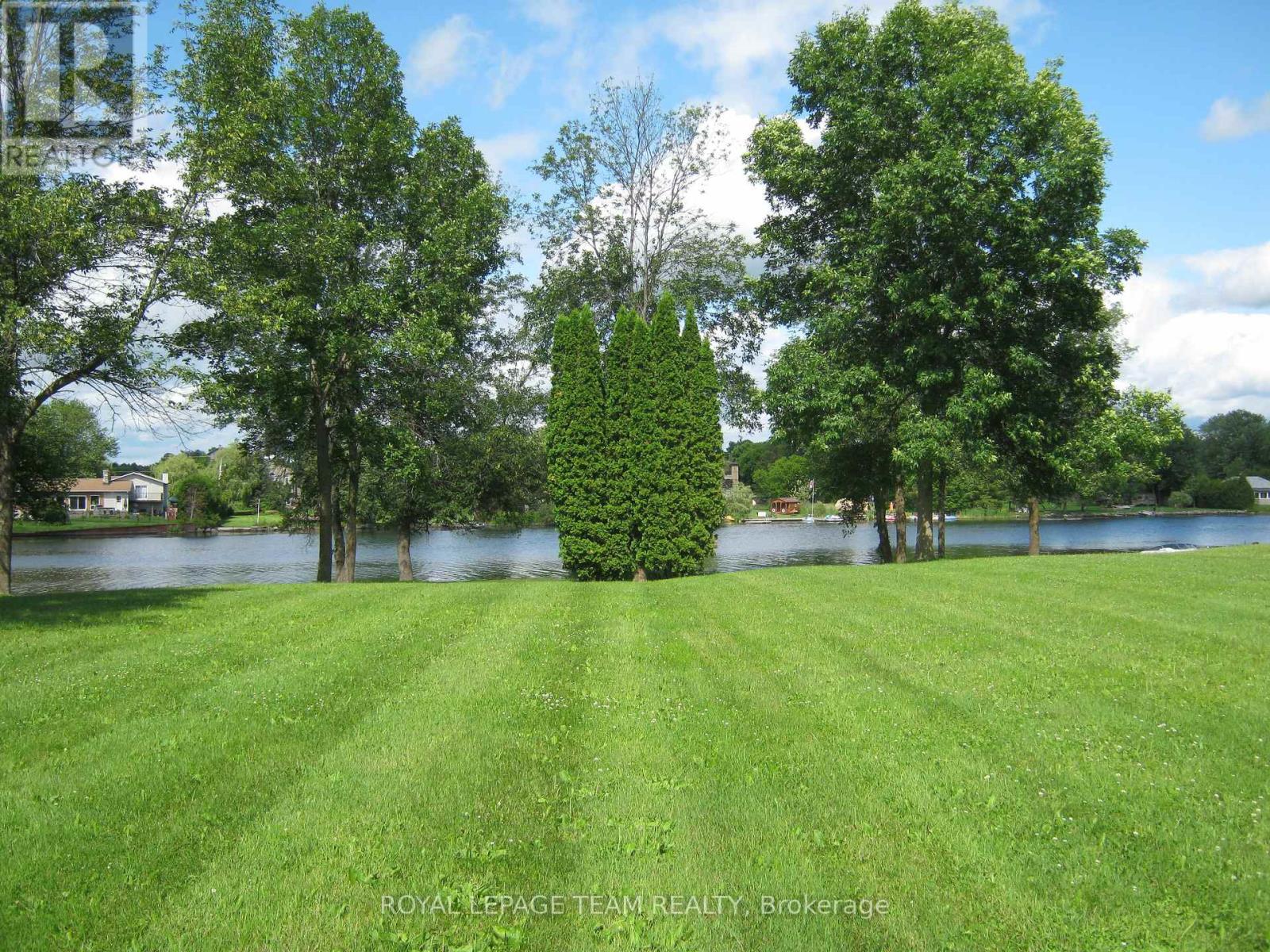 5965 Rideau Valley Drive N Property Photo 26