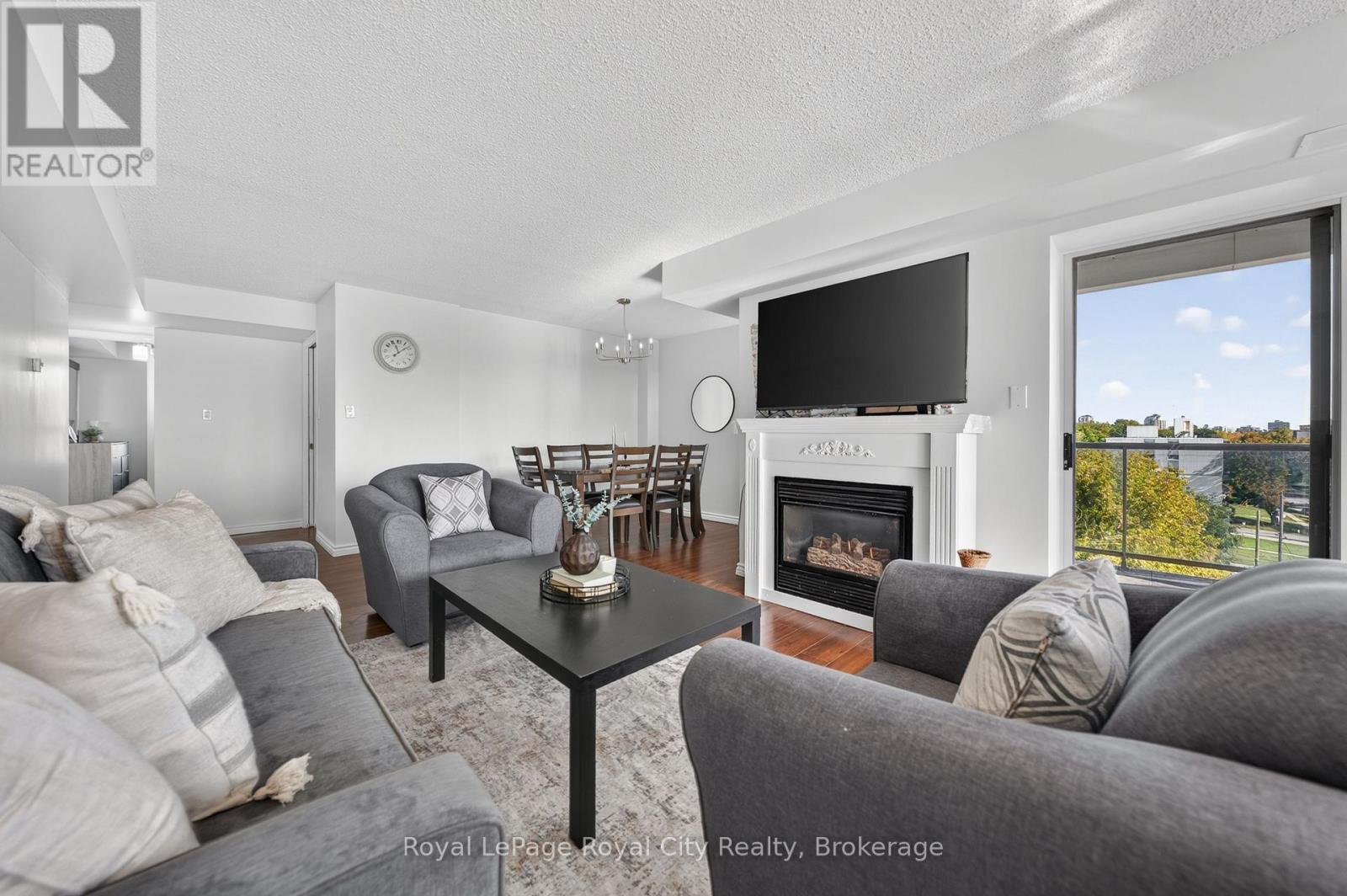 701 - 281 Bristol Street Property Photo 23