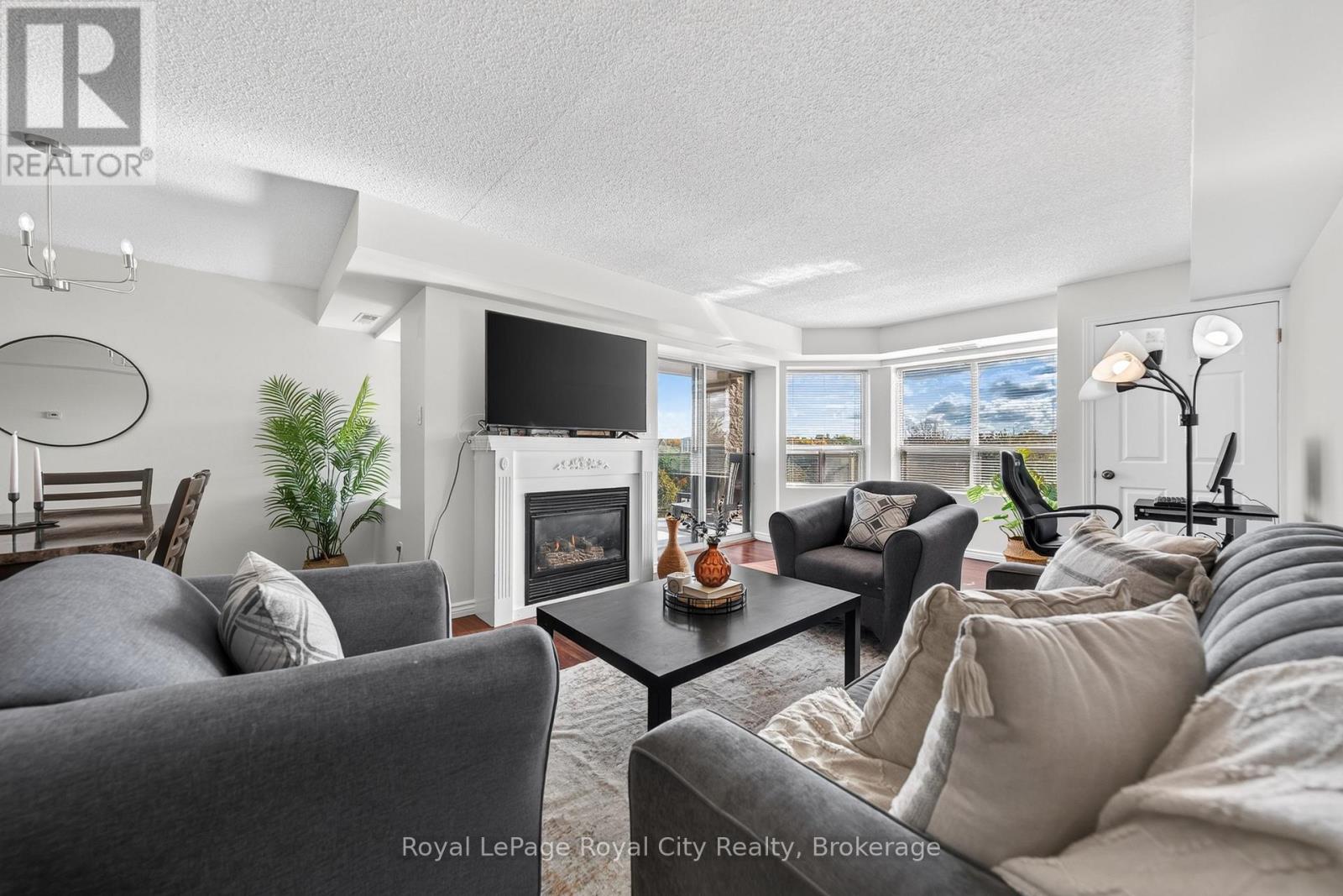 701 - 281 Bristol Street Property Photo 24