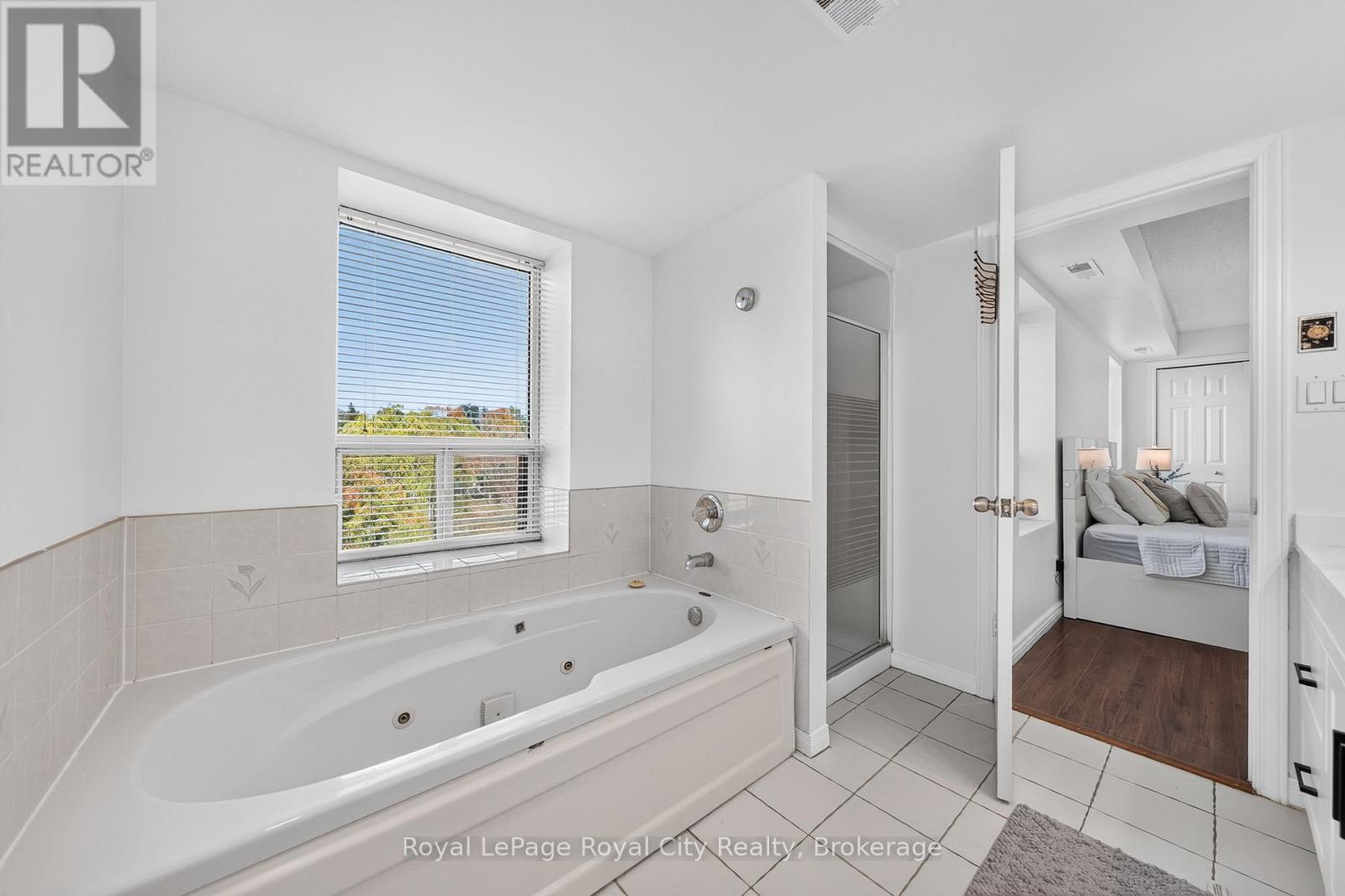 701 - 281 Bristol Street Property Photo 34