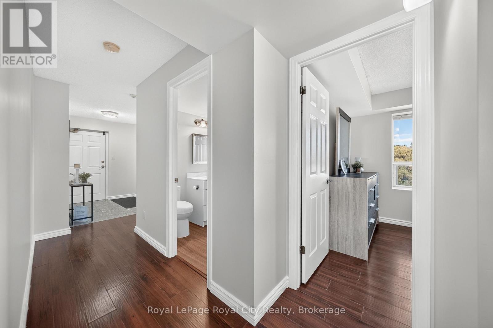 701 - 281 Bristol Street Property Photo 36