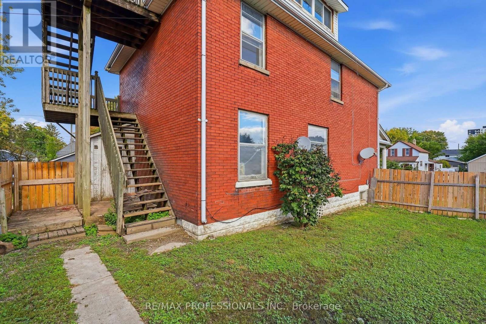 26 Arthur Avenue Property Photo 34