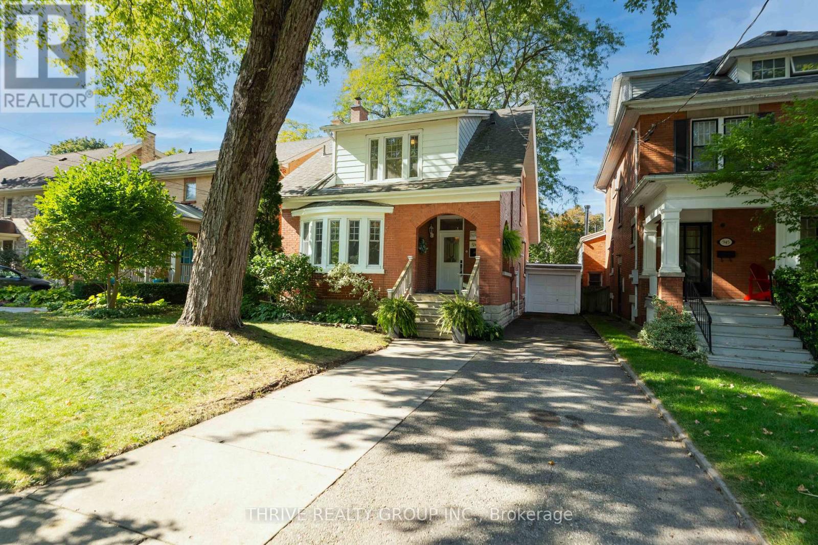 943 Waterloo Street Property Photo 1