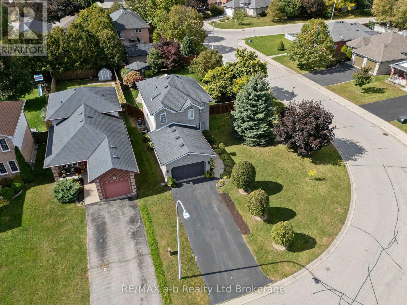 36 Kara Lane Property Photo 29