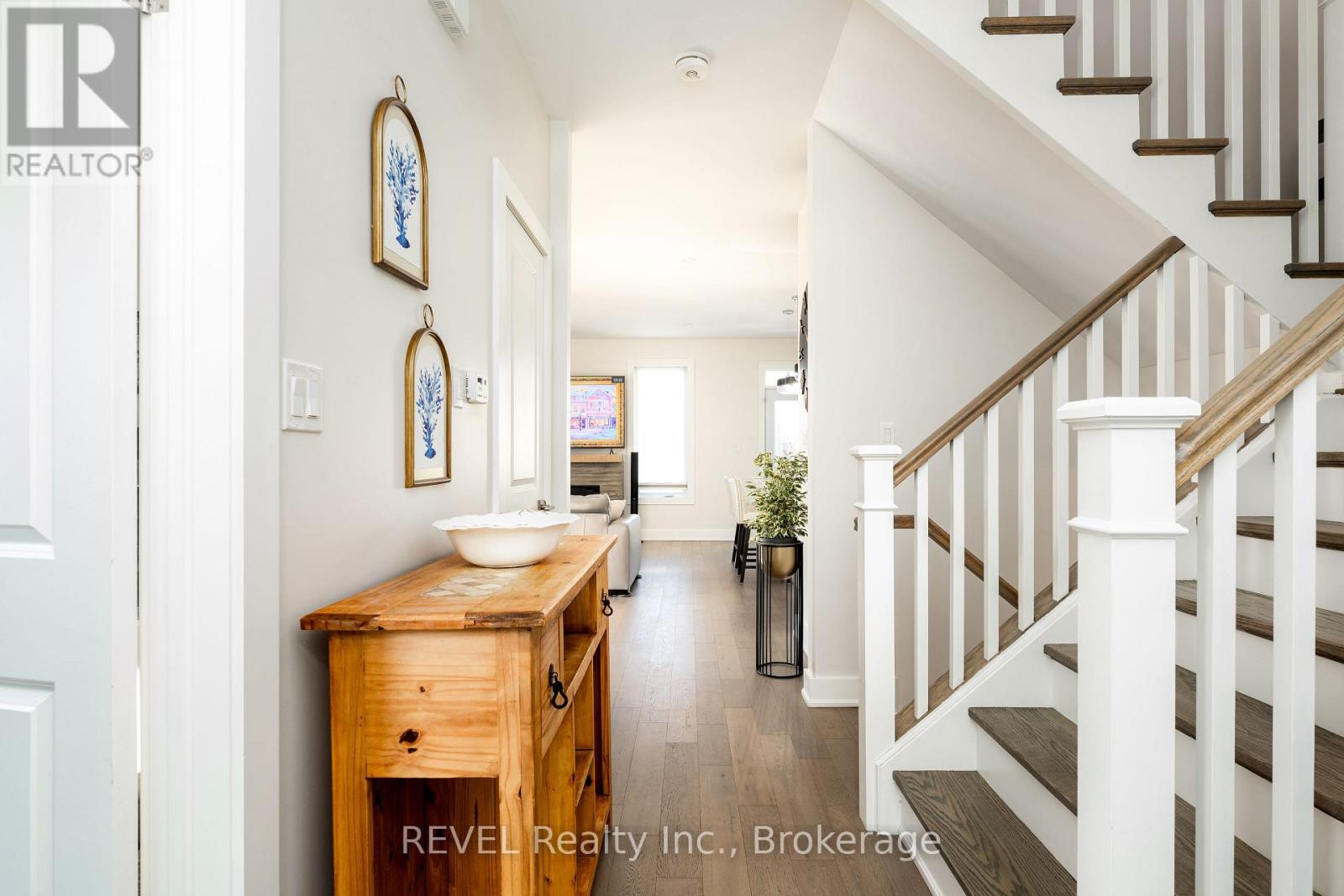 1 Princeton Common Street Property Photo 4