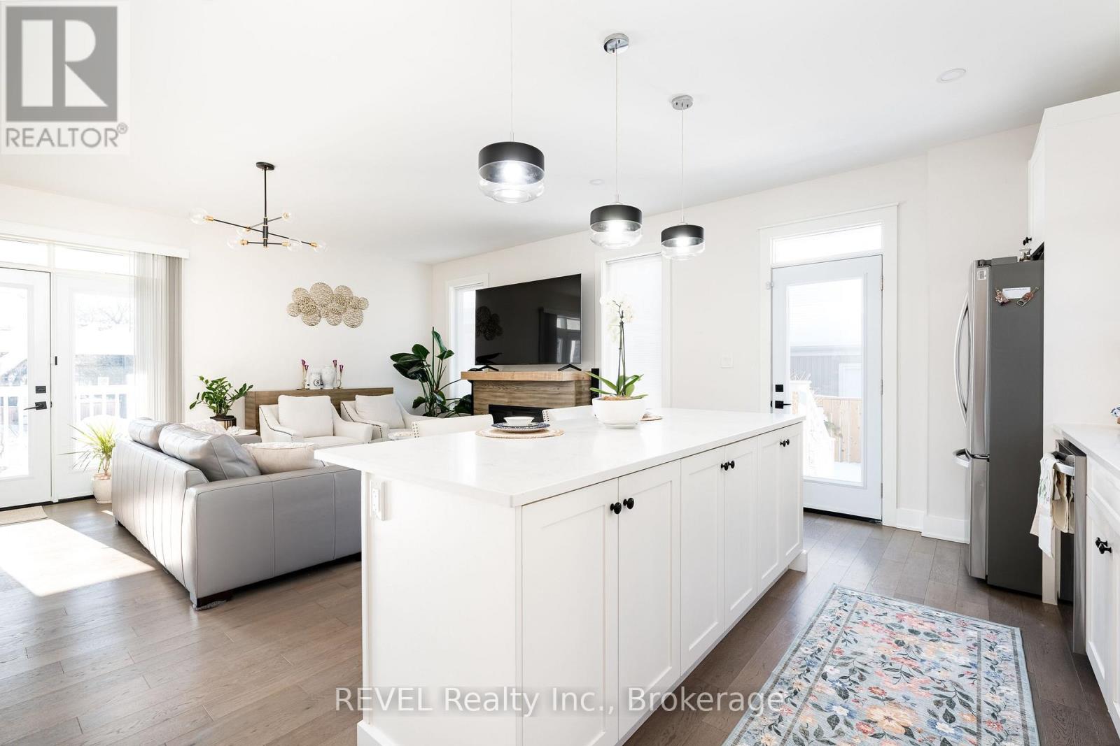 1 Princeton Common Street Property Photo 15
