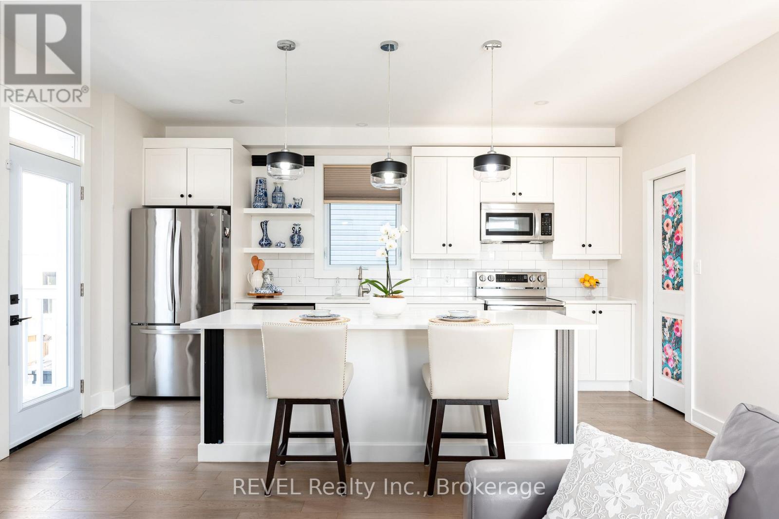 1 Princeton Common Street Property Photo 18