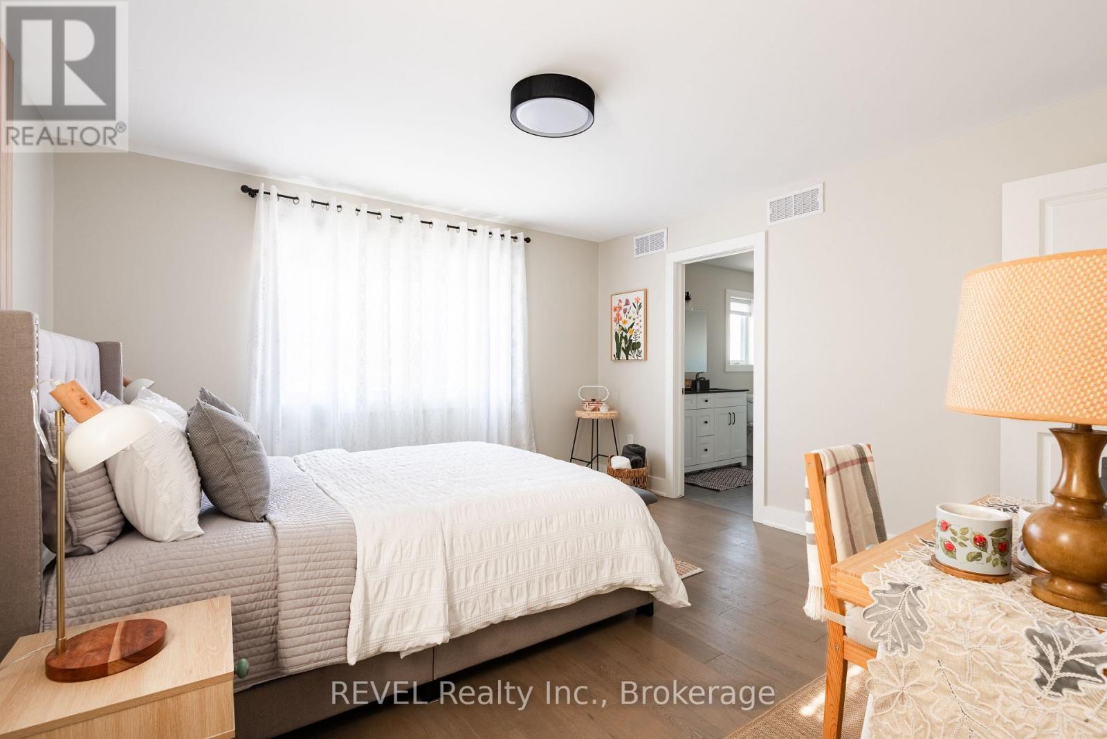 1 Princeton Common Street Property Photo 32