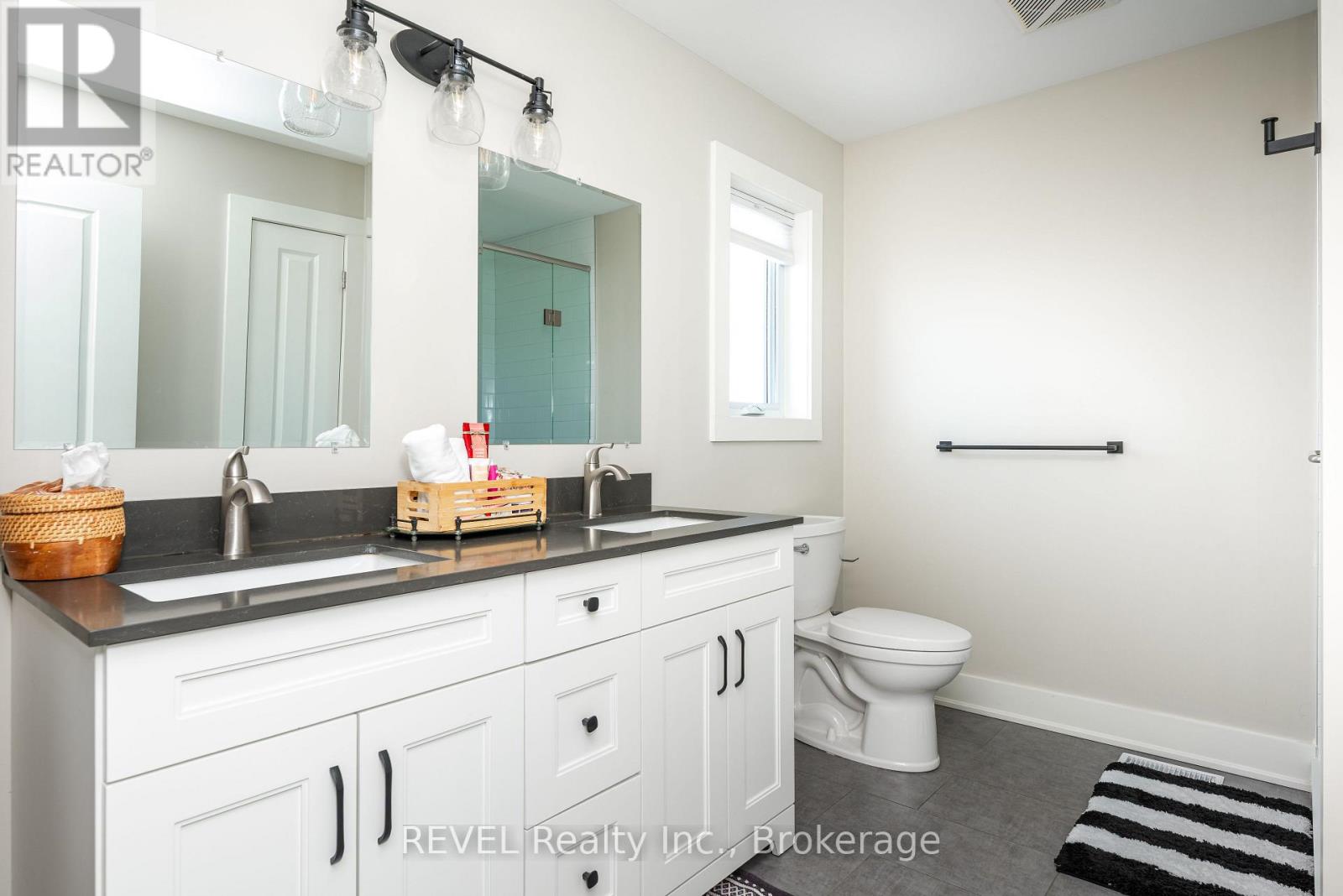 1 Princeton Common Street Property Photo 33
