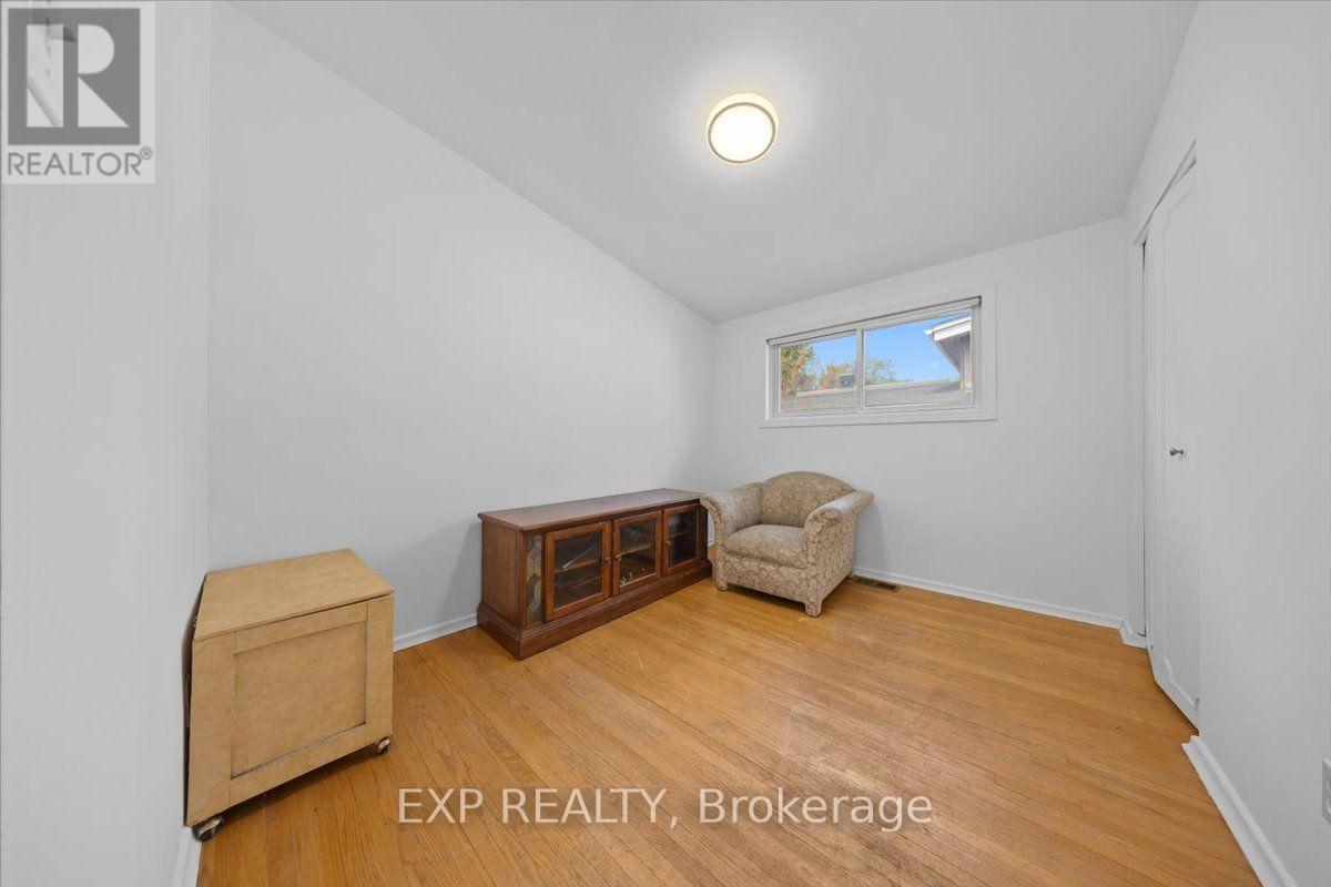 2335 Harding Road Property Photo 18