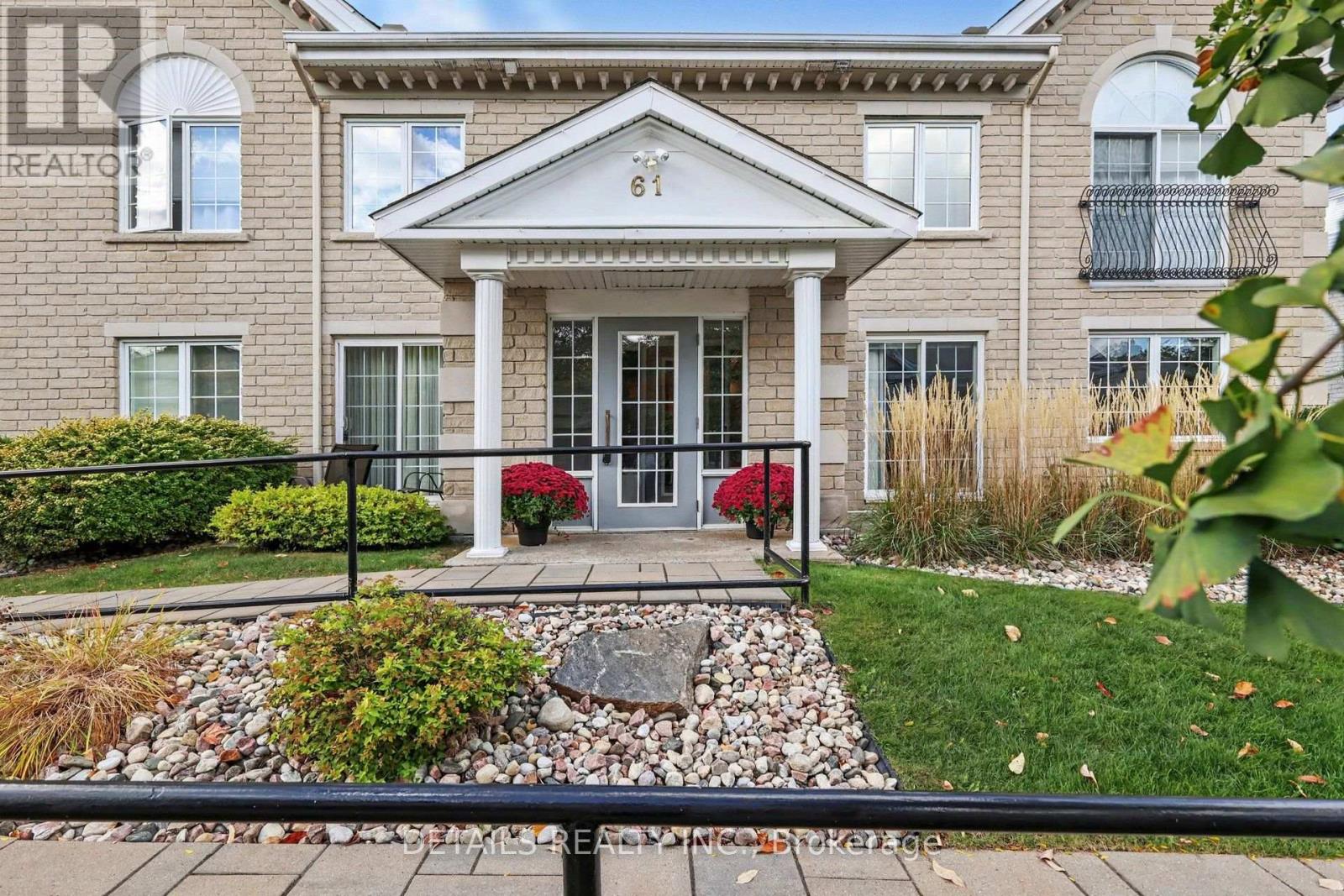1D - 61 ROBSON COURT Property Photo 1