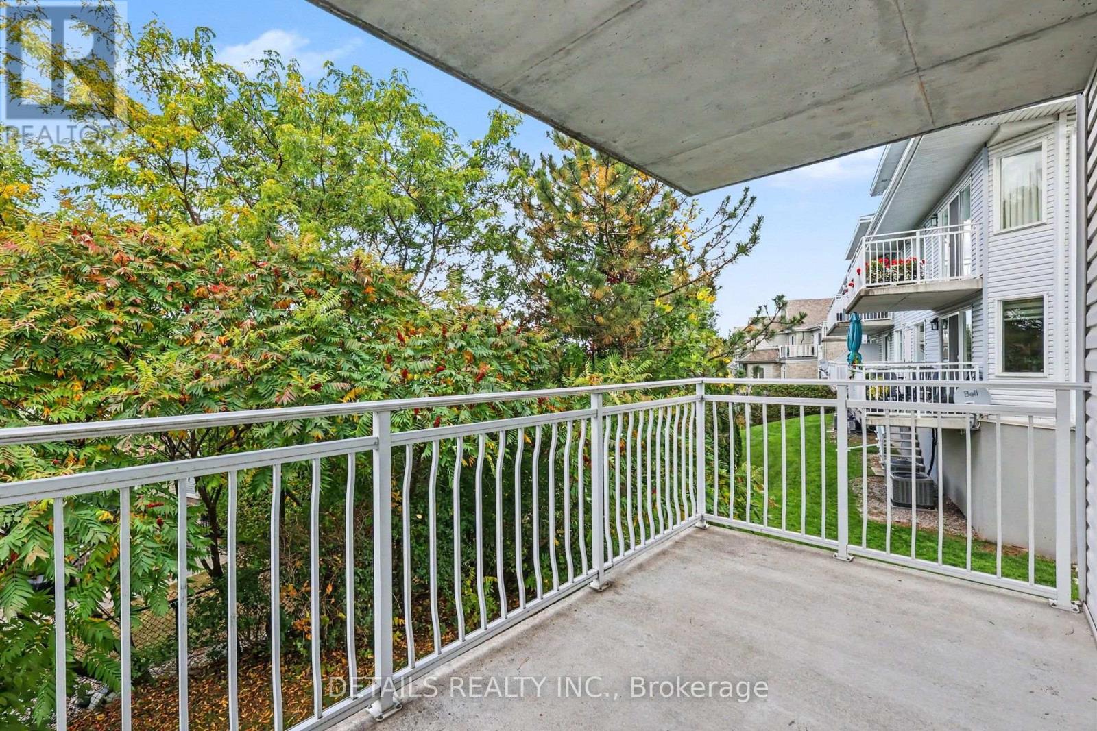 1d - 61 Robson Court Property Photo 9