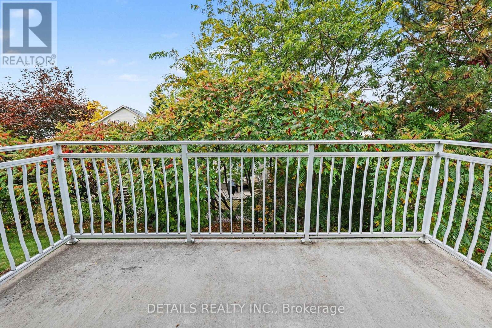 1d - 61 Robson Court Property Photo 10
