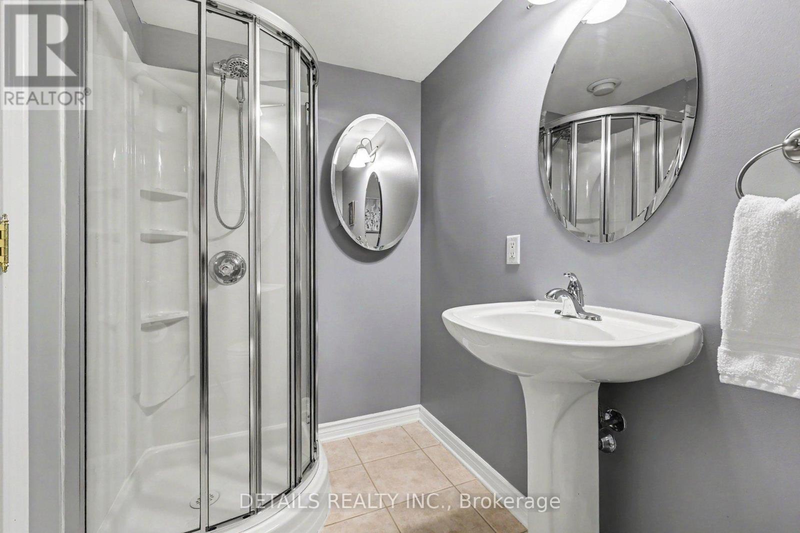 1d - 61 Robson Court Property Photo 19