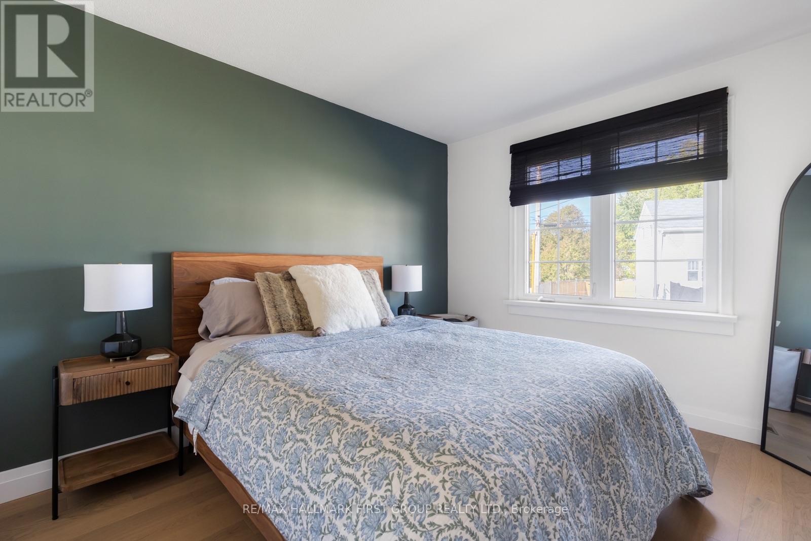 31 Harcourt Street Property Photo 6