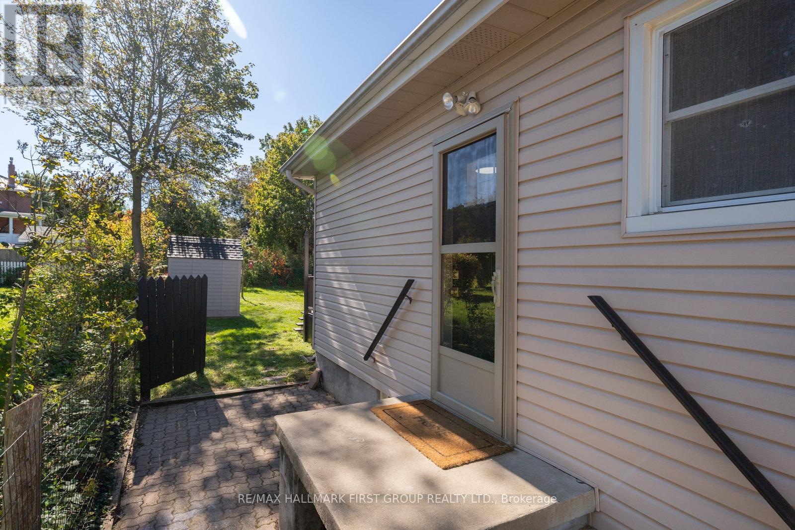 31 Harcourt Street Property Photo 12