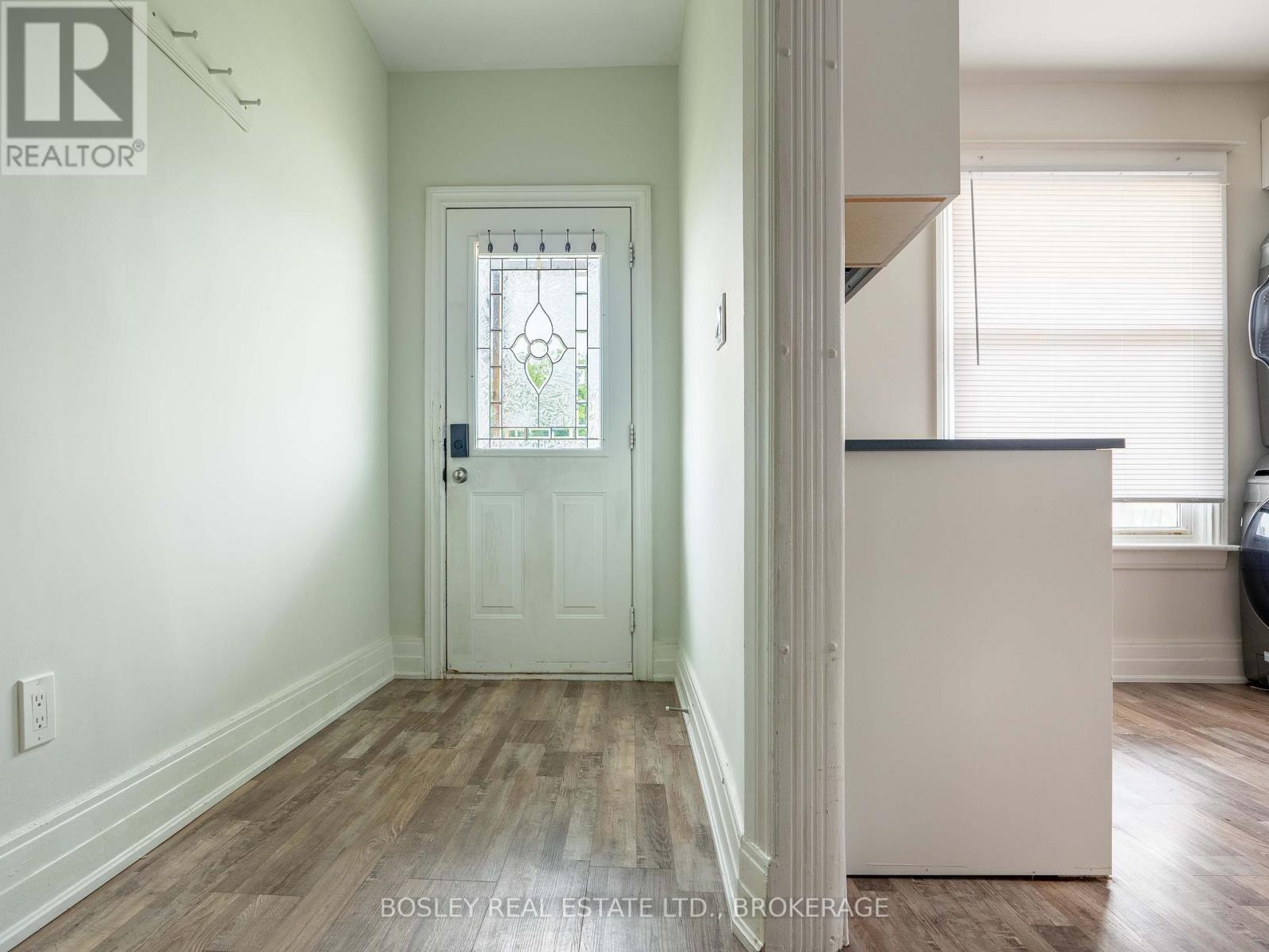 5 Herrick Avenue Property Photo 2