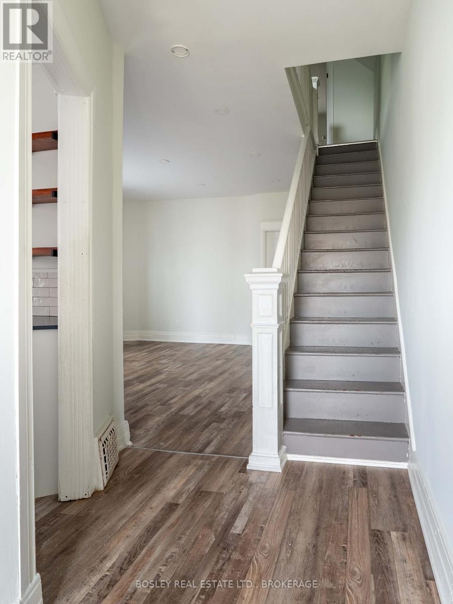 5 Herrick Avenue Property Photo 3