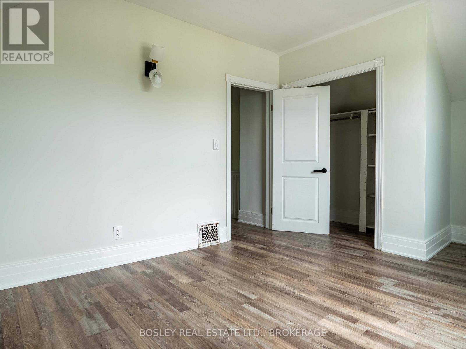 5 Herrick Avenue Property Photo 11