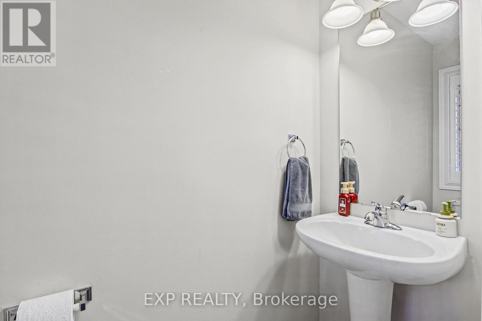 184 Pelech Crescent Property Photo 5