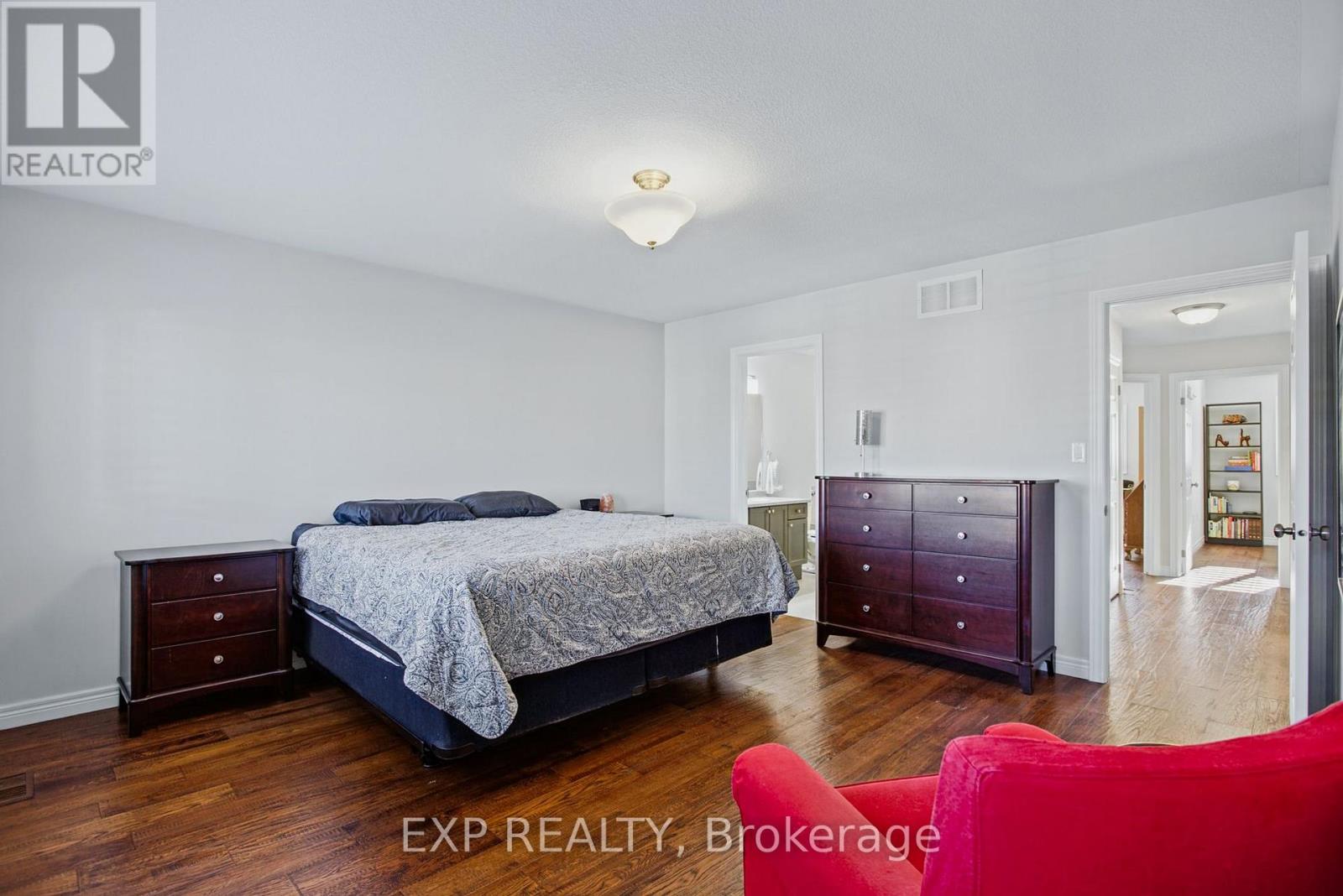 184 Pelech Crescent Property Photo 17
