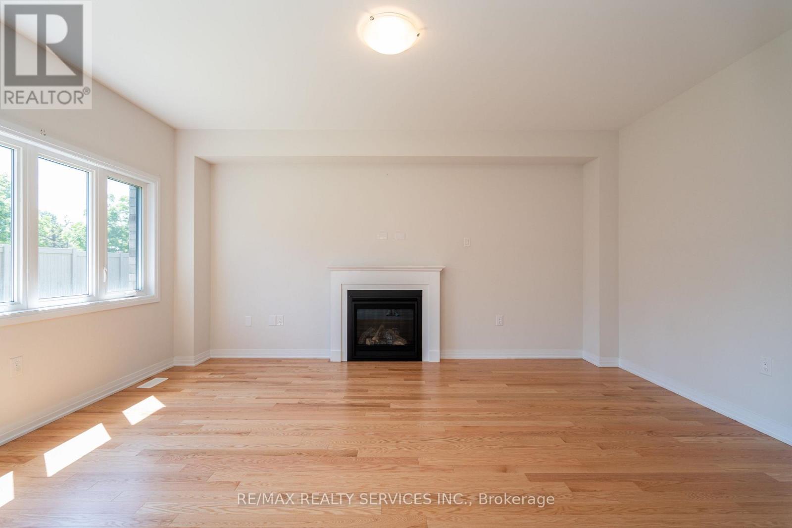 269 Dingman Street Property Photo 12