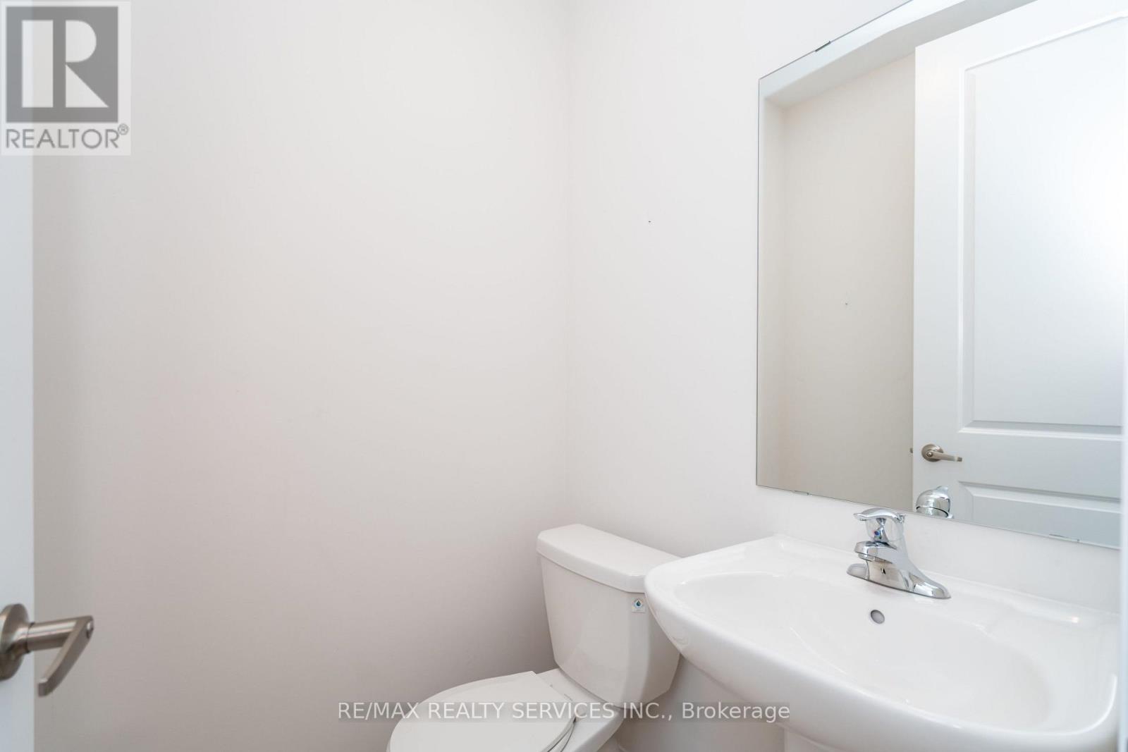 269 Dingman Street Property Photo 16