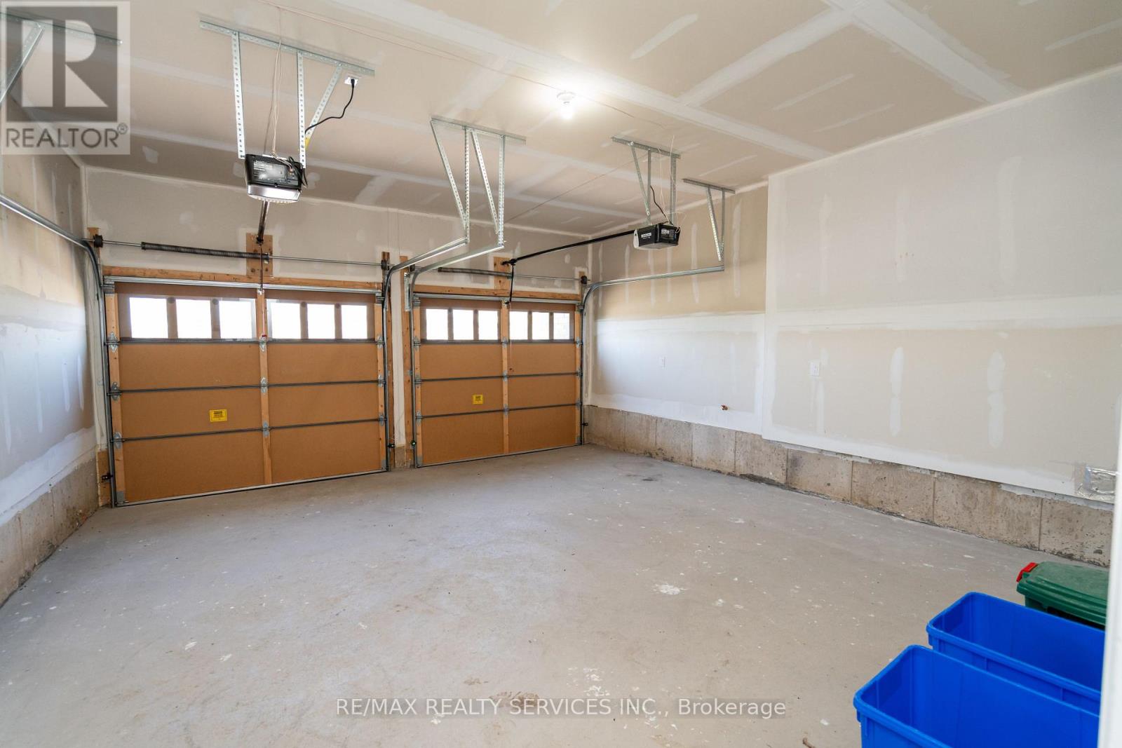 269 Dingman Street Property Photo 39