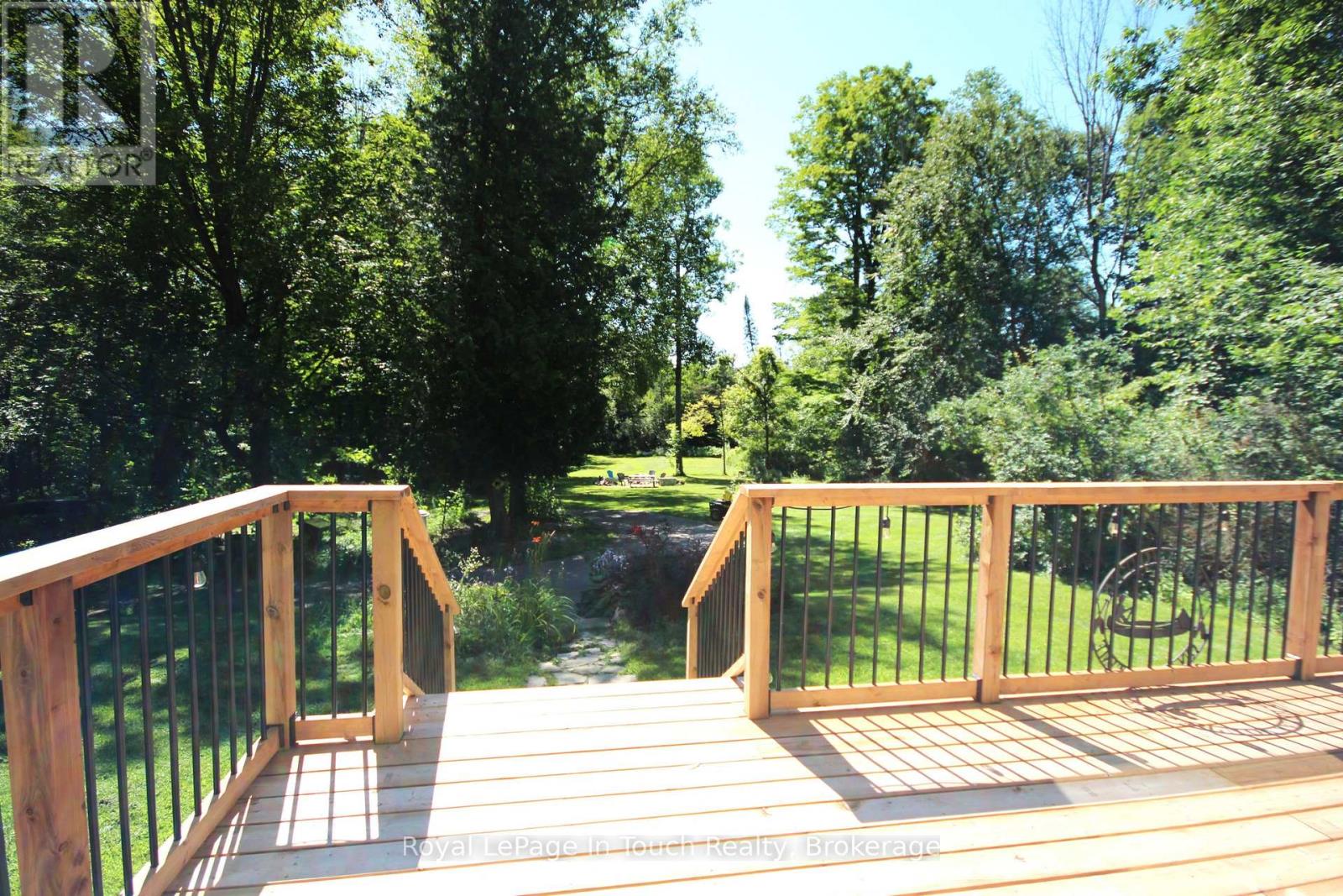 18 Shady Glen Lane Property Photo 4