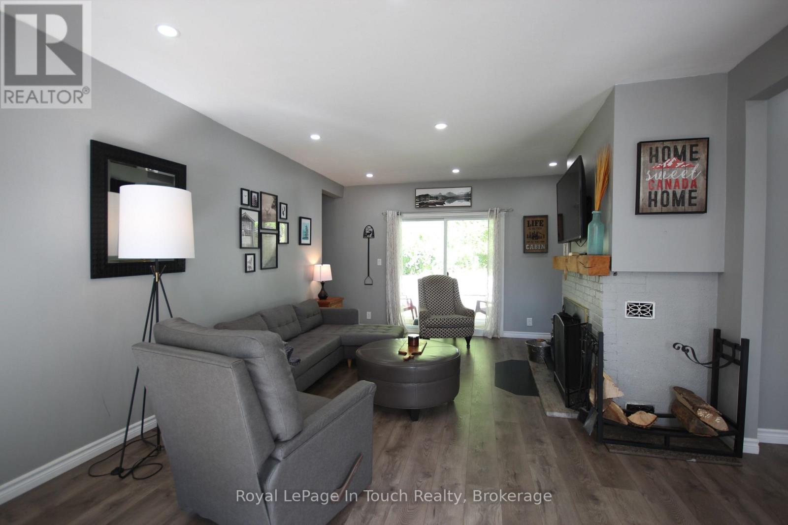 18 Shady Glen Lane Property Photo 5
