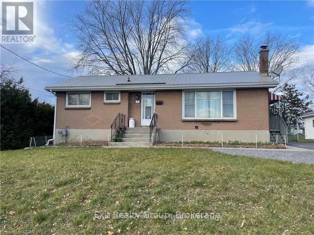 B - 44 North Park Gardens Property Photo 1