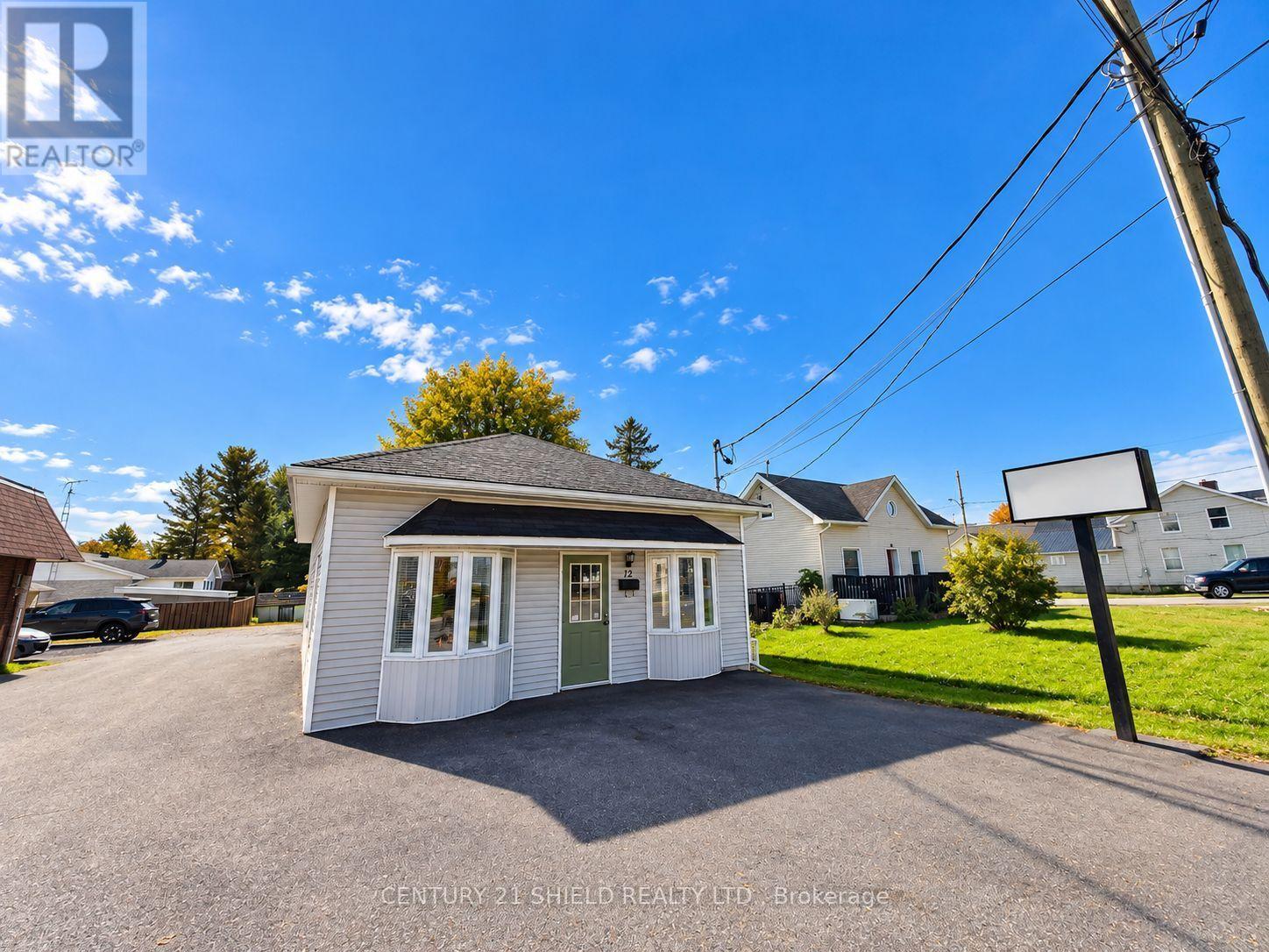 12 Duncan Street Property Photo 2