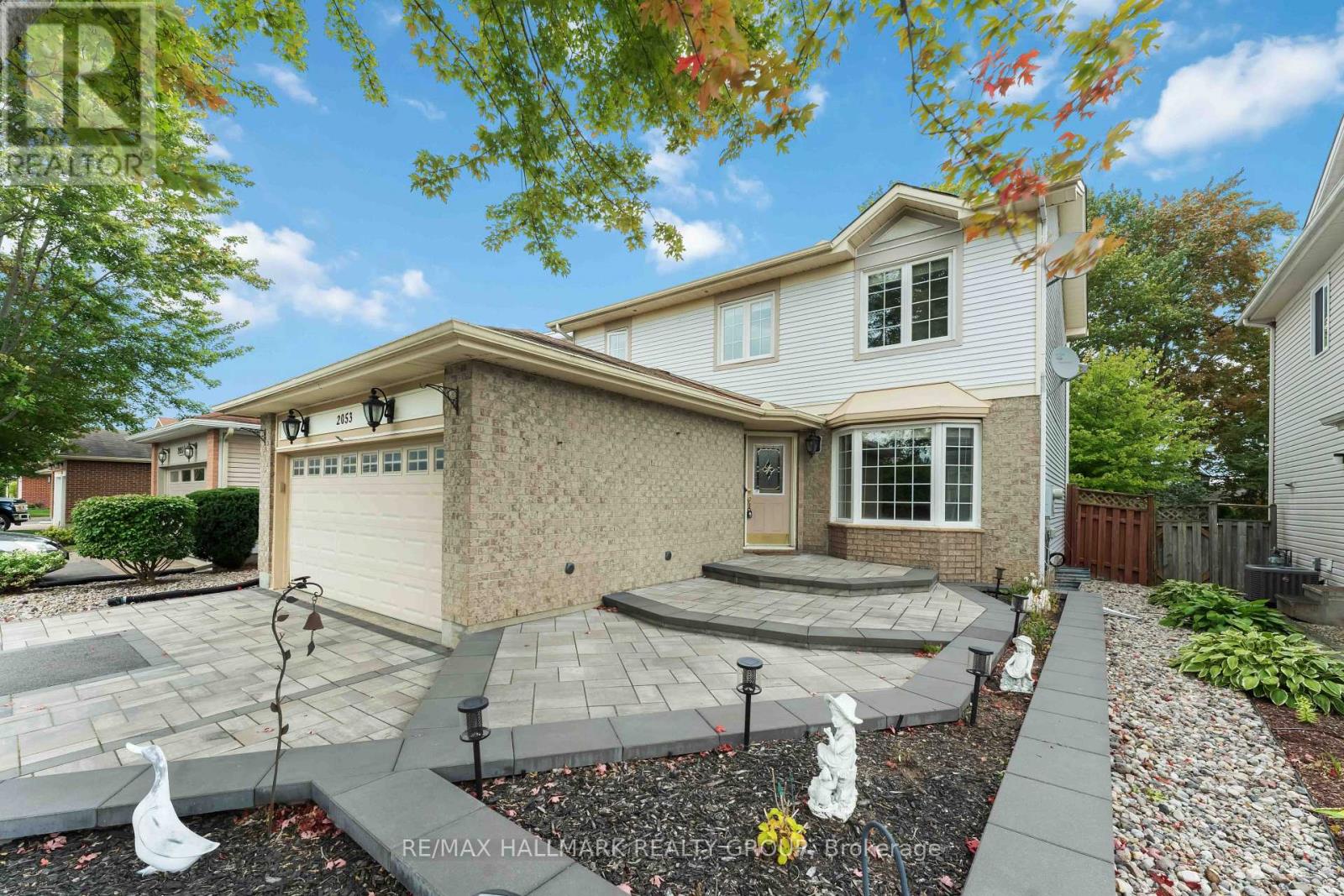 2053 Rolling Brook Drive Property Photo 2