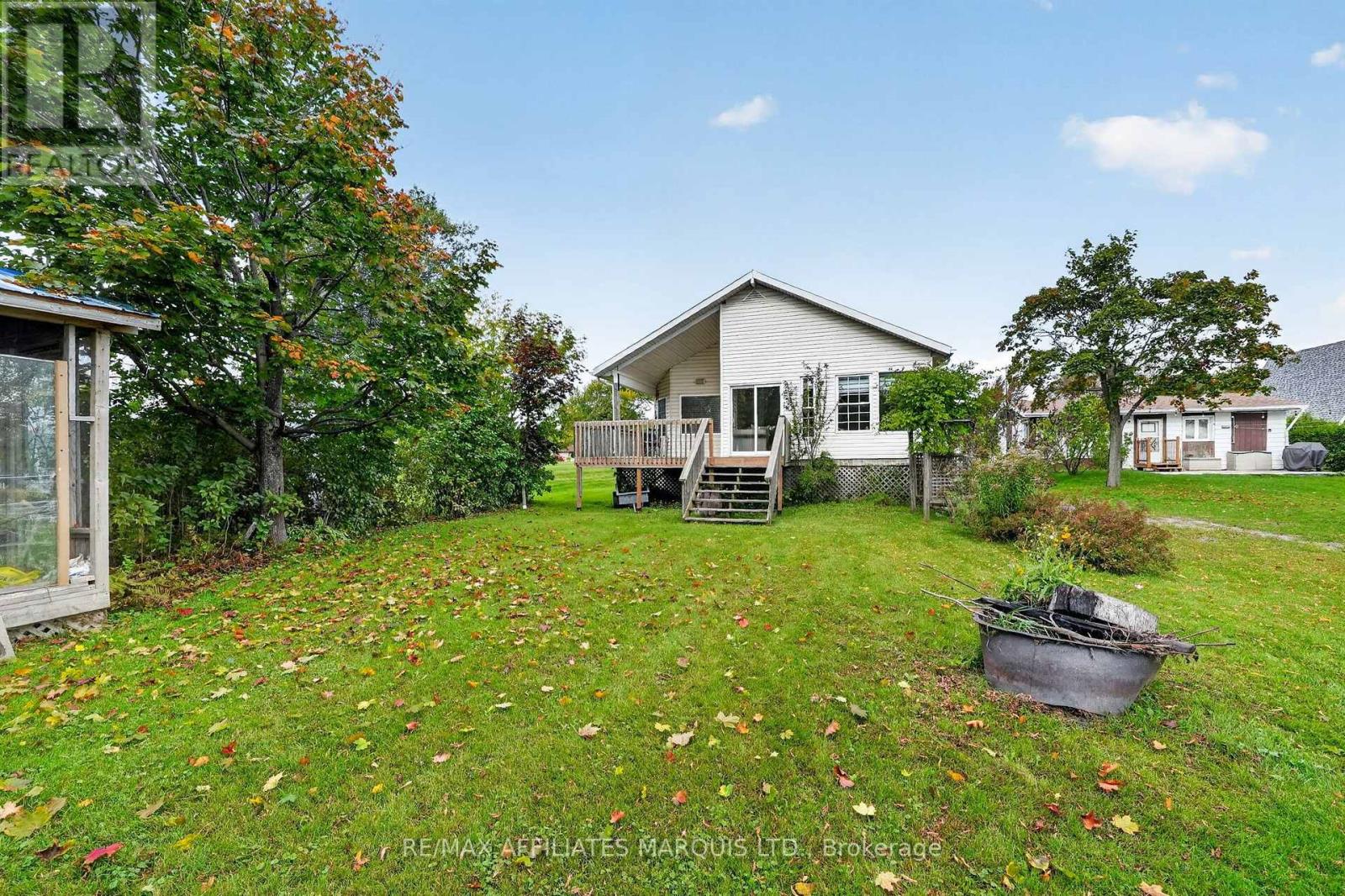 6240 167th Avenue Property Photo 6