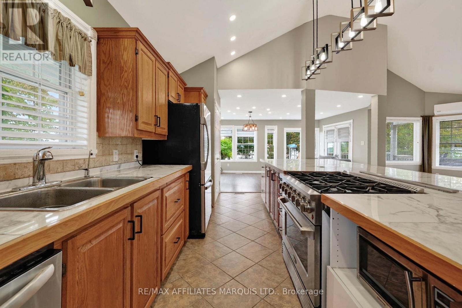 6240 167th Avenue Property Photo 11