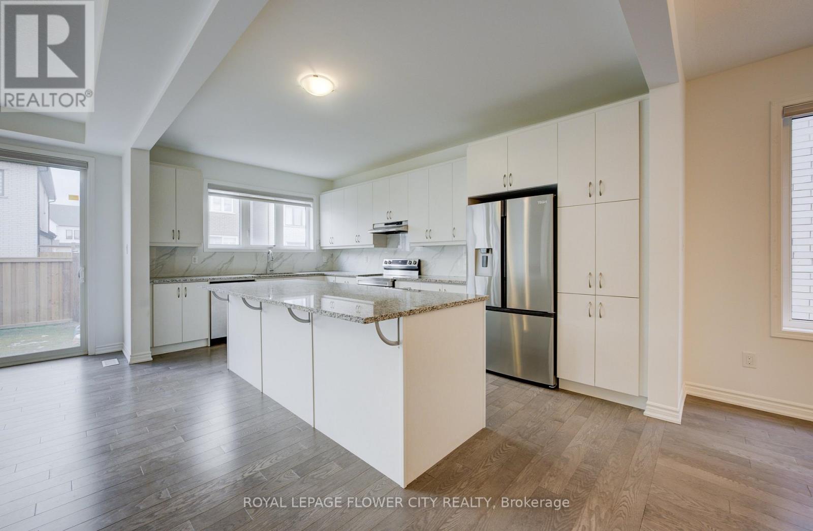 51 William Nador Street Property Photo 11