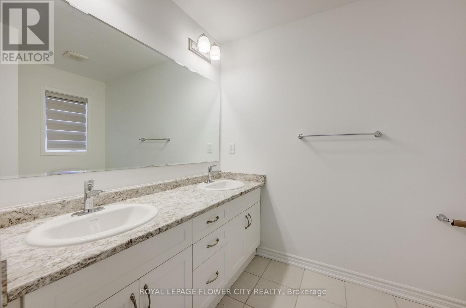 51 William Nador Street Property Photo 24
