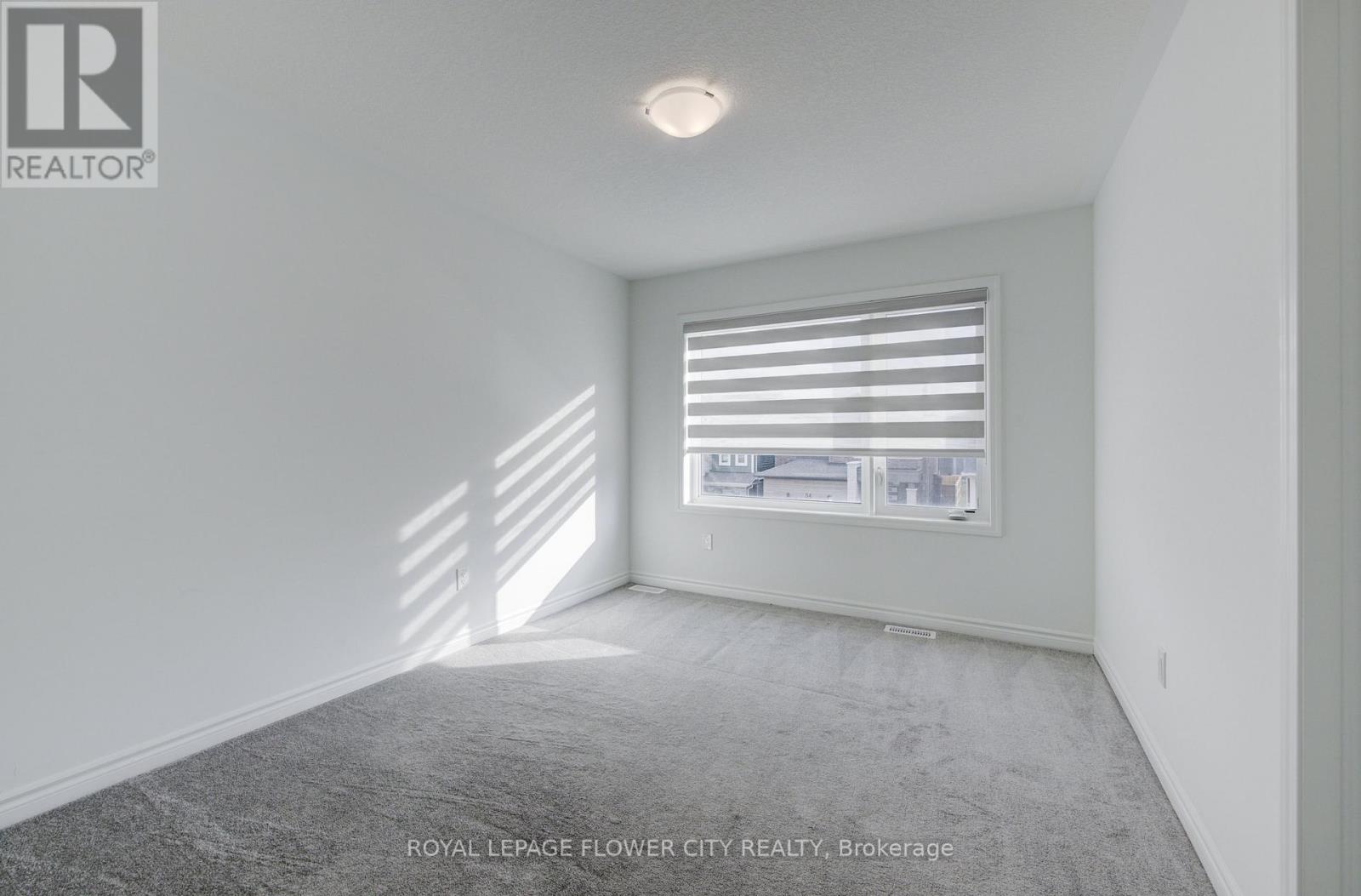 51 William Nador Street Property Photo 28