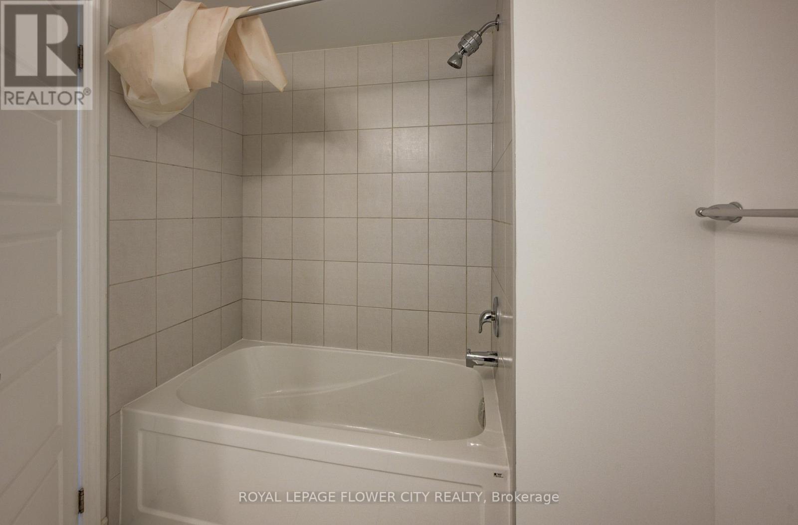 51 William Nador Street Property Photo 30