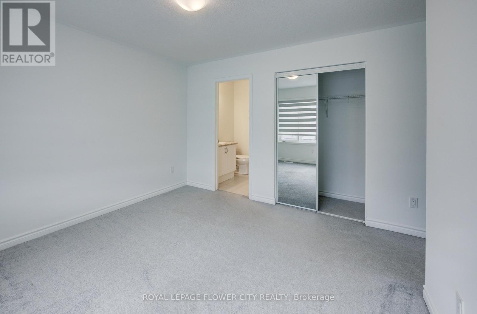 51 William Nador Street Property Photo 32