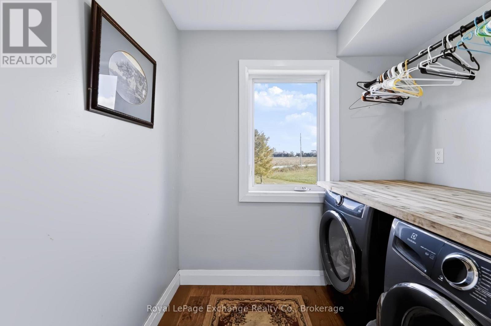 68 North Street N Property Photo 21